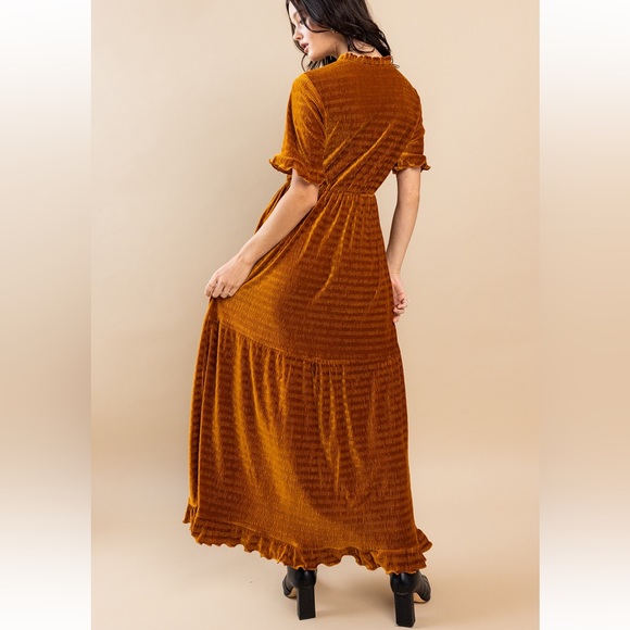 30 Fabulous Textured Velvet Tiered Maxi Dress - Picture 6 of 6